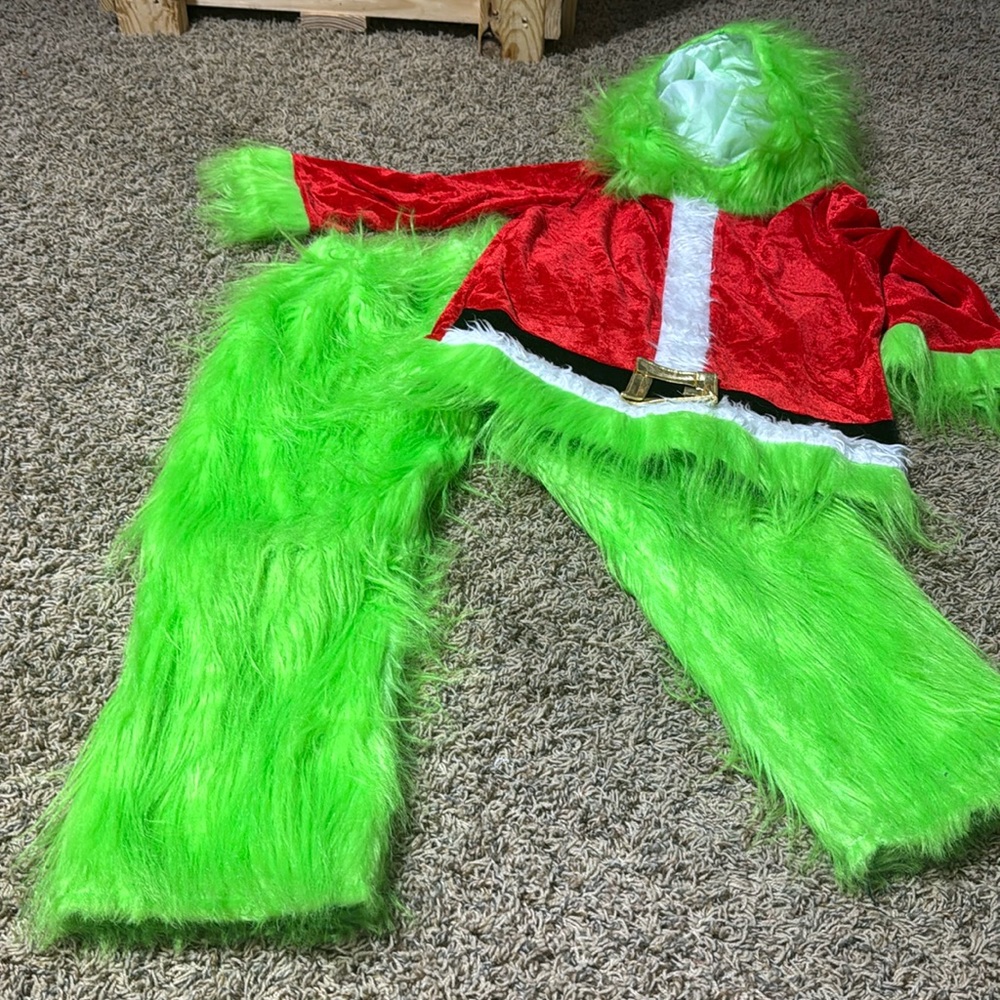 Kids grinch costume